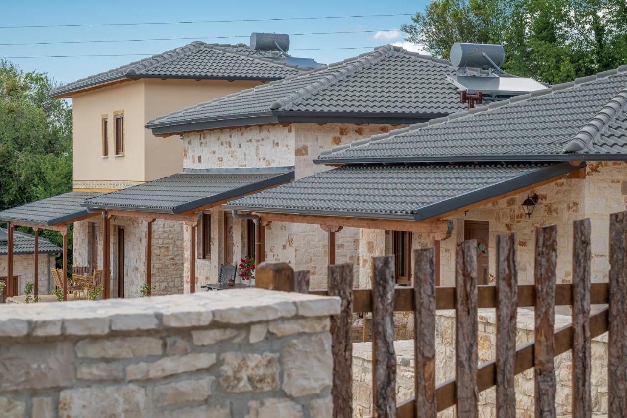 Ferienwohnung Okakosolykos Kostitsi Exterior foto